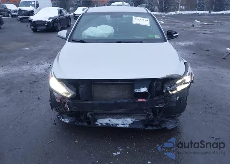 2018 Hyundai Elantra Gt Sport из США, поврежденный, VIN KMHH55LC1JU071379